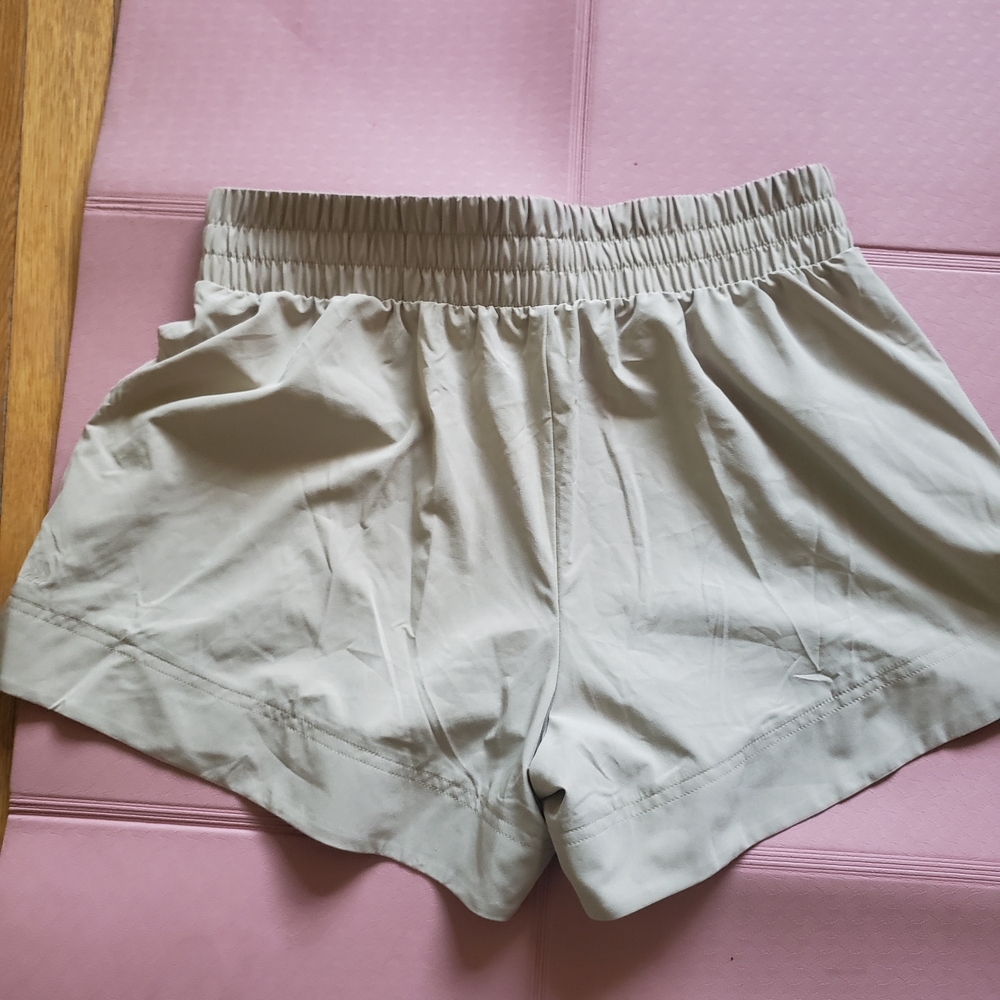 all in motion Beige Drawstring Athletic Shorts M NWOT - Picture 2 of 7